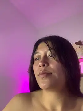 mariana 21x online show from March 4, 2025, 12:55 pm