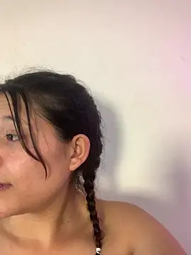 mariana 21x online show from March 8, 2025, 6:58 pm