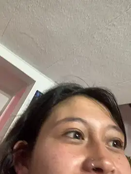 mariana 21x online show from March 11, 2025, 3:56 pm