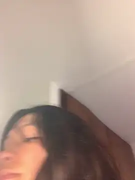 mariana 21x online show from March 13, 2025, 4:23 pm