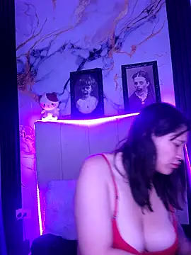 mariana 21x online show from October 21, 2025, 12:39 pm