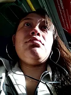 mariana 21x online show from October 22, 2025, 12:16 pm