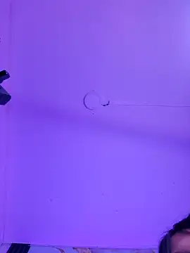 mariana 21x online show from October 27, 2025, 12:42 pm