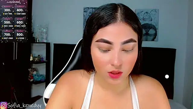 Sofia kenedyy online show from February 8, 2025, 9:15 pm