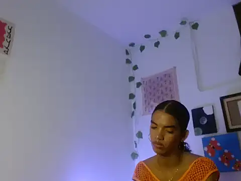 Melody200420 online show from October 10, 2025, 1:21 pm