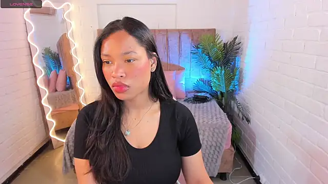 penelope tay1 online show from December 20, 2024, 3:47 am