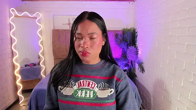 Snapshot of penelope_tay1 chatting on October 17, 2025, 3:31 am penelope tay1 online show from October 17, 2025, 3:31 am