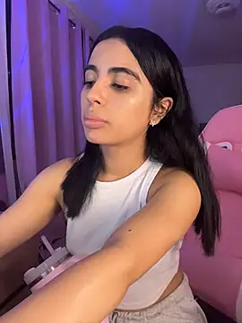 Emily-14 online show from June 11, 2026, 10:19 pm