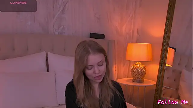 DorisHell online show from December 20, 2025, 6:53 am