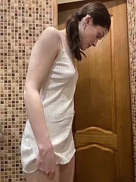 Mia Mia M online show from March 26, 2026, 5:07 pm