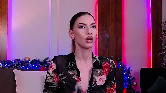 SkylerSpark online show from December 22, 2025, 8:06 pm