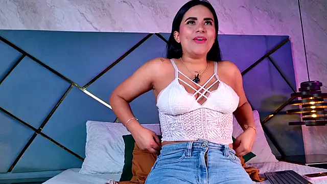 giorgia 13 online show from September 21, 2025, 3:30 am