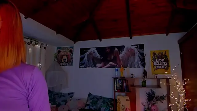 Snapshot of cuteweed420 chatting on February 16, 2025, 4:20 am cuteweed420 online show from February 16, 2025, 4:20 am