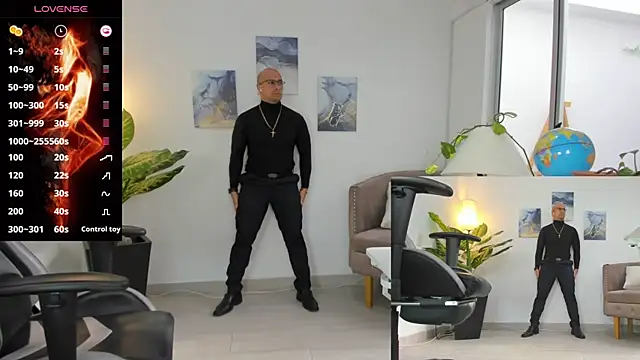 Snapshot of ryan_master_ chatting on December 18, 2024, 1:34 pm ryan master online show from December 18, 2024, 1:34 pm