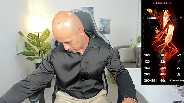 Snapshot of ryan_master_ chatting on December 21, 2024, 10:17 am ryan master online show from December 21, 2024, 10:17 am