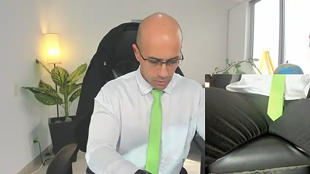 Snapshot of ryan_master_ chatting on December 27, 2024, 3:59 pm ryan master online show from December 27, 2024, 3:59 pm