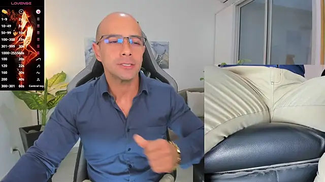 Snapshot of ryan_master_ chatting on December 31, 2024, 11:20 am ryan master online show from December 31, 2024, 11:20 am