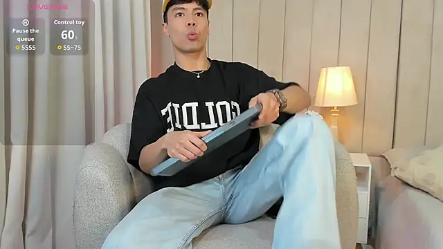 Dammon Stallion online show from November 29, 2025, 4:43 pm