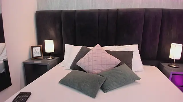 Snapshot of Freyaa__ chatting on September 29, 2025, 9:19 pm Freyaa online show from September 29, 2025, 9:19 pm