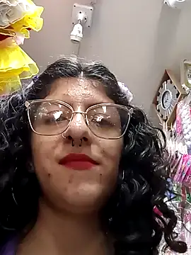 LoveElectra online show from December 11, 2024, 6:52 pm