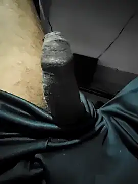 Snapshot of bananadick____ chatting on February 24, 2025, 4:15 pm bananadick online show from February 24, 2025, 4:15 pm