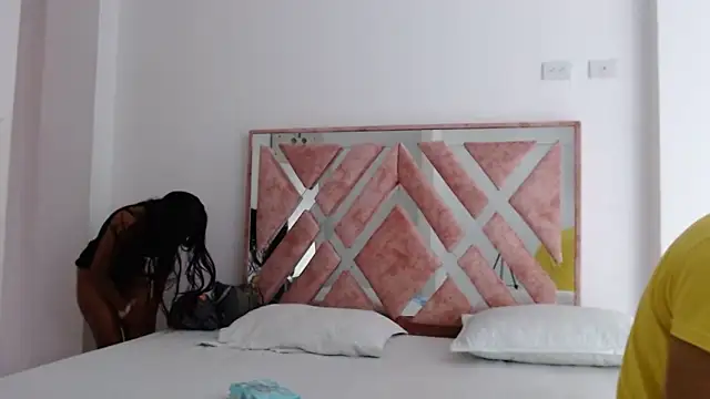 Snapshot of dream_fulfilled chatting on January 22, 2025, 3:29 pm dream fulfilled online show from January 22, 2025, 3:29 pm