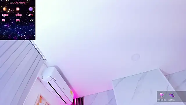 Chlooee   online show from January 19, 2025, 8:30 pm