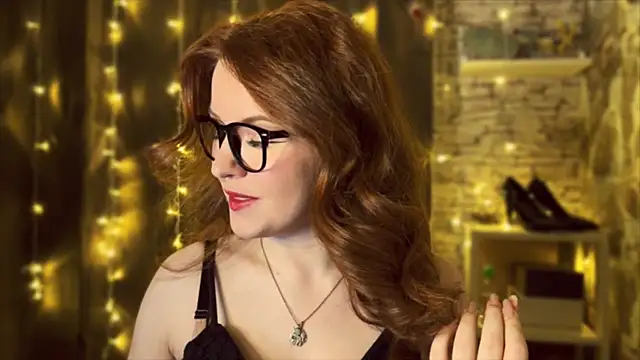 LaurenRossss online show from December 14, 2024, 8:51 pm