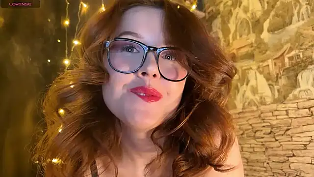LaurenRossss online show from February 23, 2025, 3:24 am