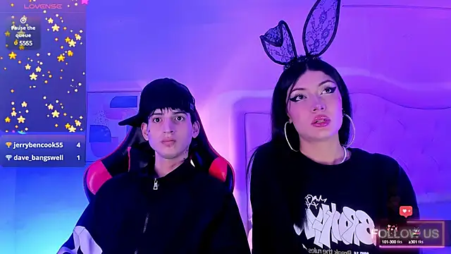 Snapshot of sett_and_gwen chatting on February 12, 2025, 7:34 am sett and gwen online show from February 12, 2025, 7:34 am