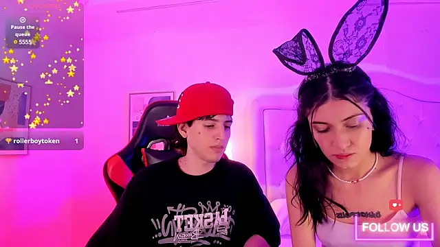 Snapshot of sett_and_gwen chatting on February 27, 2025, 3:47 am sett and gwen online show from February 27, 2025, 3:47 am