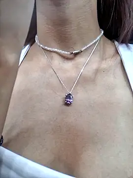 Jazmin-Cerezita online show from March 5, 2026, 11:56 pm