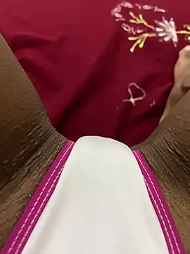 Gordelicia03 online show from April 8, 2026, 2:33 am