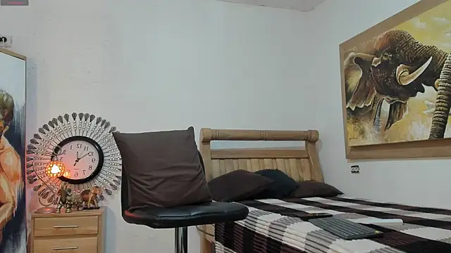 Snapshot of mr_stiven_ chatting on May 17, 2026, 3:15 am mr stiven online show from May 17, 2026, 3:15 am