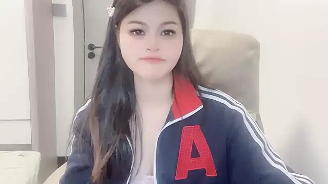 Snapshot of Ytao-528 chatting on November 13, 2025, 4:17 pm Ytao-528 online show from November 13, 2025, 4:17 pm