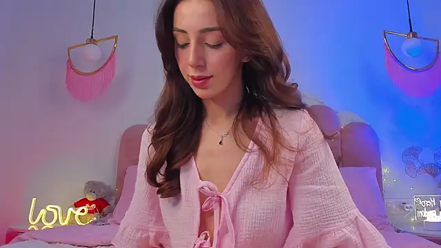 ElsaYoung online show from March 14, 2025, 8:28 pm