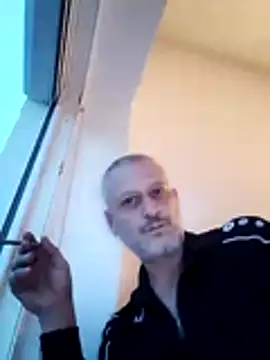 Snapshot of Husoban chatting on October 21, 2025, 4:41 pm Husoban online show from October 21, 2025, 4:41 pm