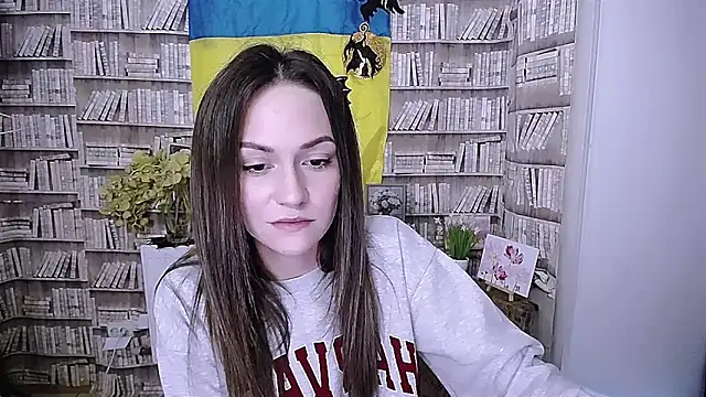 Lina Star S online show from October 26, 2025, 8:20 am