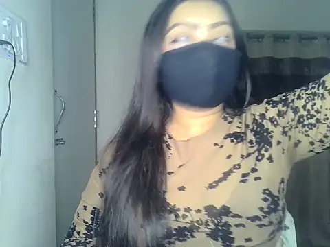 ishi Beauty online show from April 15, 2026, 4:19 am