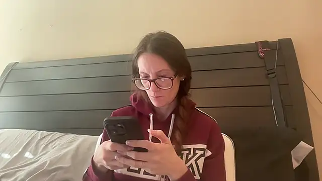 yourstrulylivy69 online show from January 23, 2025, 6:14 pm