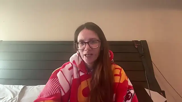 yourstrulylivy69 online show from February 4, 2025, 4:29 pm