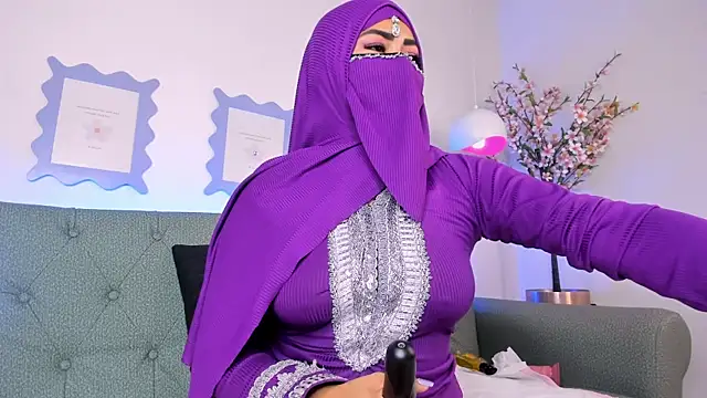 jazmin anbar online show from March 14, 2025, 8:17 pm