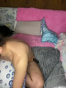 Snapshot of PhoenicianPeter chatting on March 23, 2025, 1:42 am PhoenicianPeter online show from March 23, 2025, 1:42 am