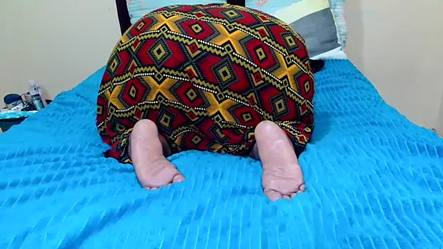 Bbw255 online show from November 11, 2025, 8:14 am