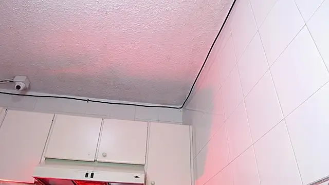 africa holmes online show from December 21, 2025, 2:41 am