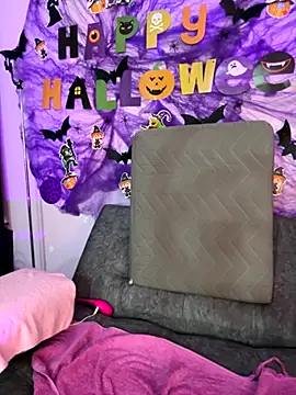 Snapshot of Naticol1 chatting on October 24, 2025, 3:58 am Naticol1 online show from October 24, 2025, 3:58 am