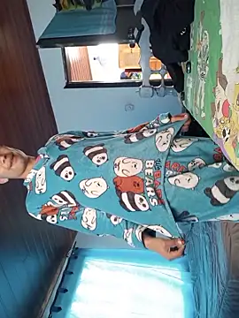 1418edwar online show from October 18, 2025, 6:41 pm