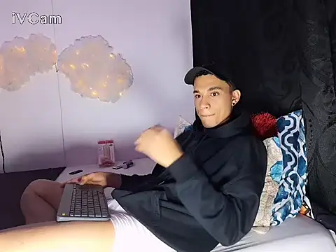  peter roy  online show from December 24, 2024, 8:22 am