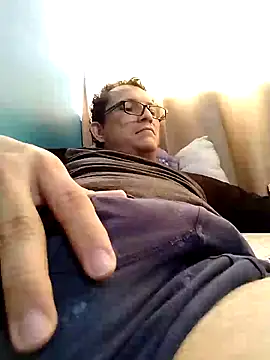 Bombi22 online show from January 5, 2025, 3:34 pm