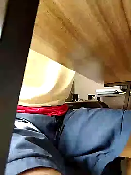 Bombi22 online show from January 8, 2025, 4:11 pm